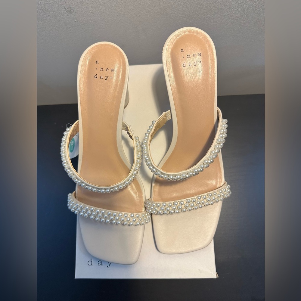 NIB. A New Day Women's Audra Cream Pearl-Adorned Heels, 8.5